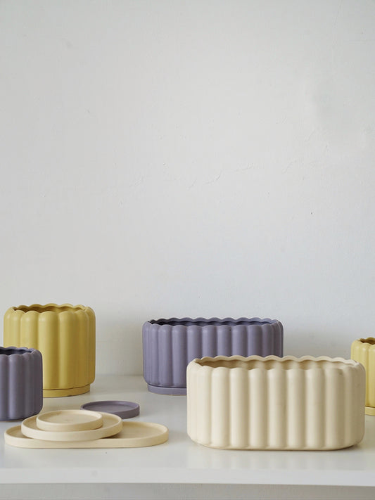 Biscuit Design Ceramic Planter With Tray